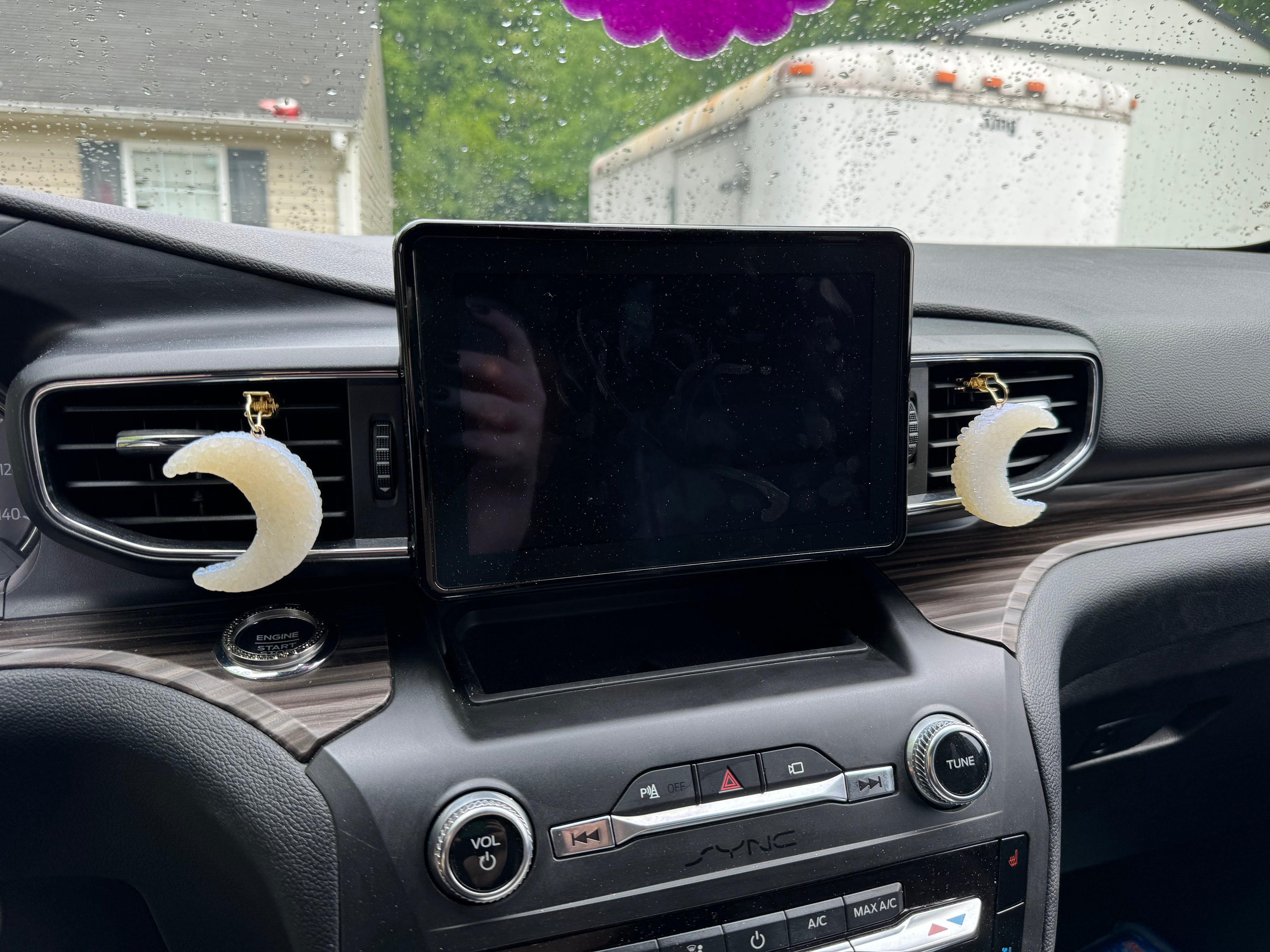 Crescent Moons Mini Vent Clips