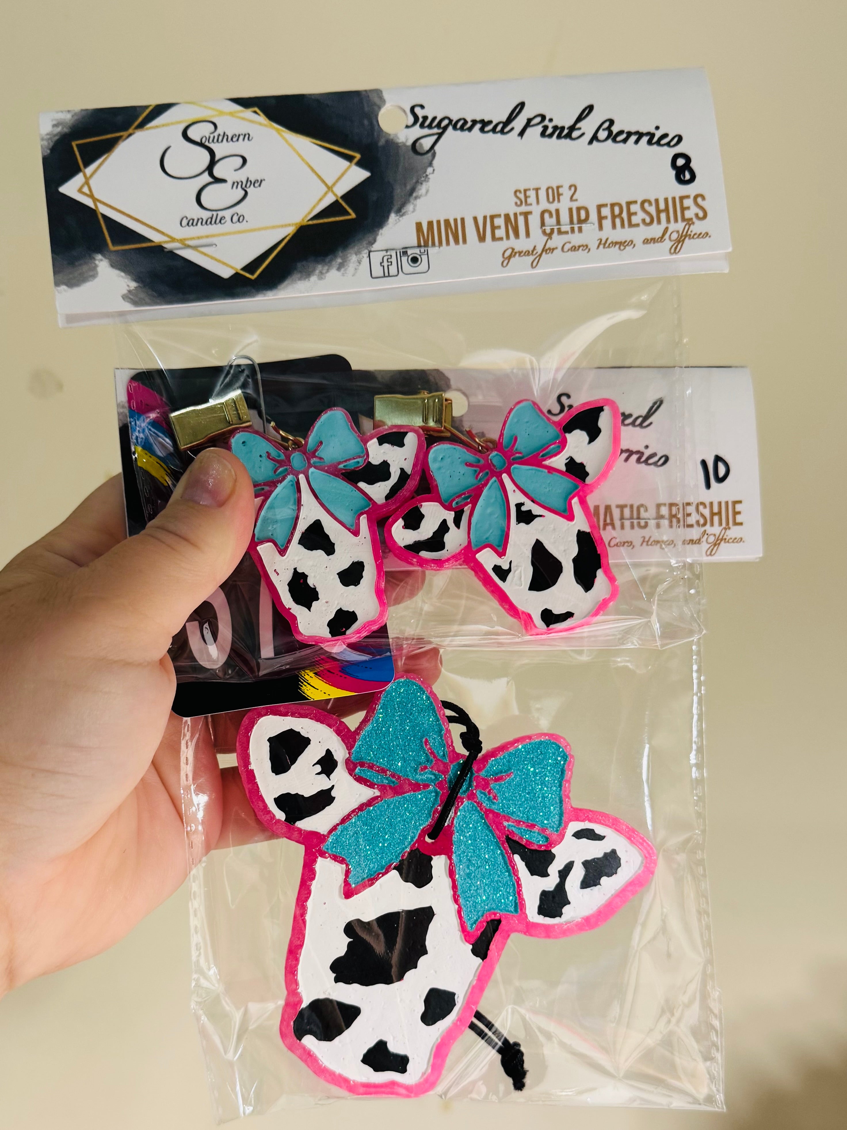 Cow w/Bow Aromatic Car Freshie