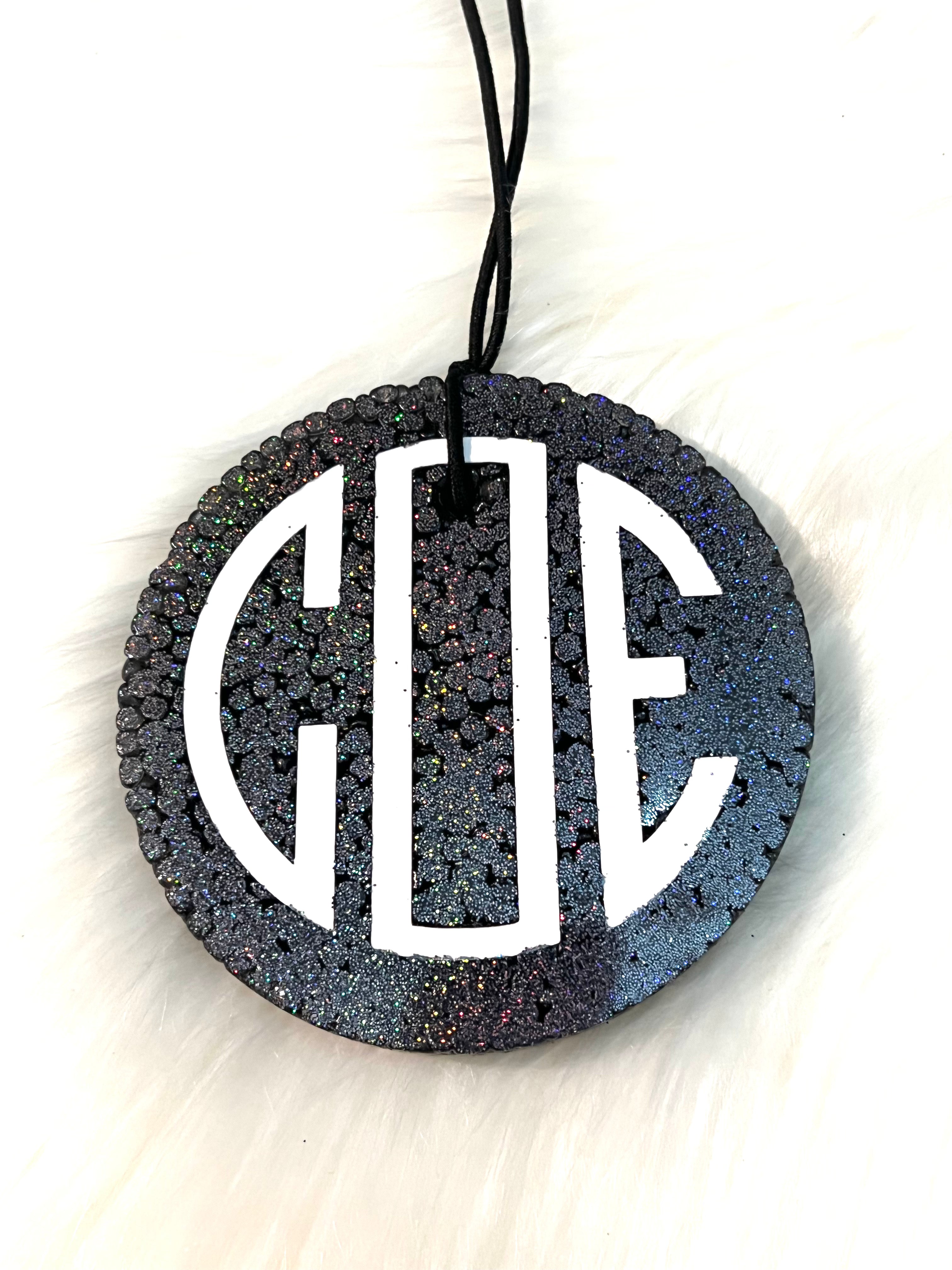 Monogrammed Circle Aromatic Car Freshie