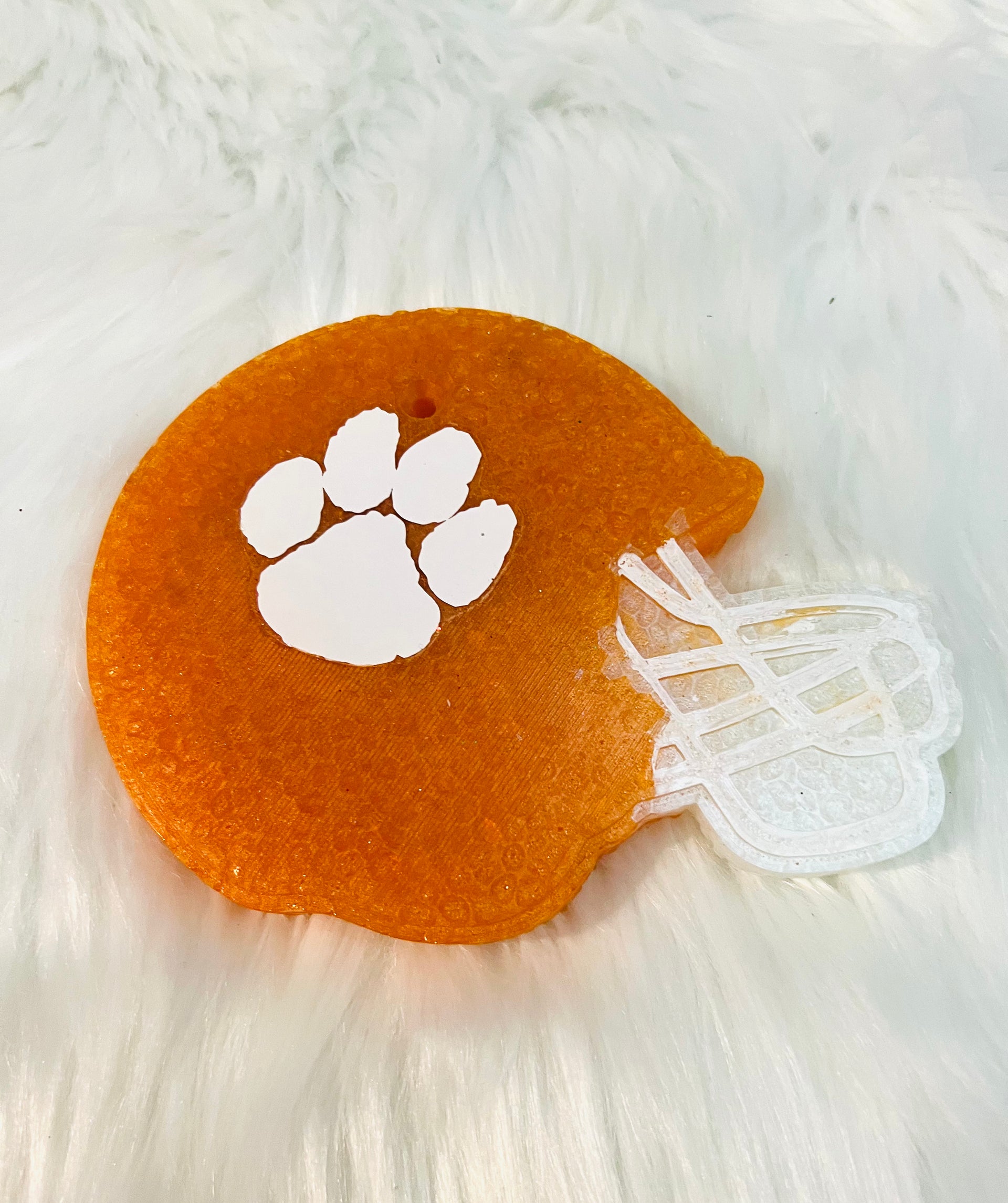 Football Helmet Aromatic Car Freshie – Southern Ember Candle Company